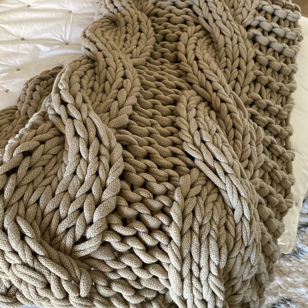 Pottery Barn Colossal Knit Throw